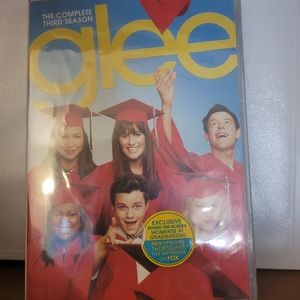 Glee season 3